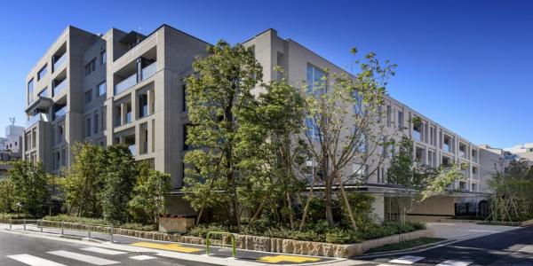 中古マンション 港区南青山５丁目4-11 銀座線表参道駅 7億4,800万円