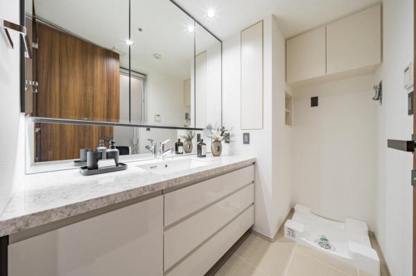 中古マンション 品川区小山3丁目15-2 東急目黒線武蔵小山駅 3億2,800万円