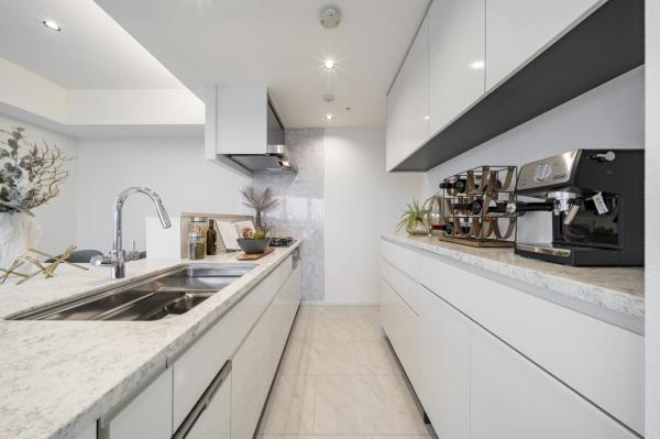 中古マンション 品川区小山3丁目15-2 東急目黒線武蔵小山駅 3億2,800万円