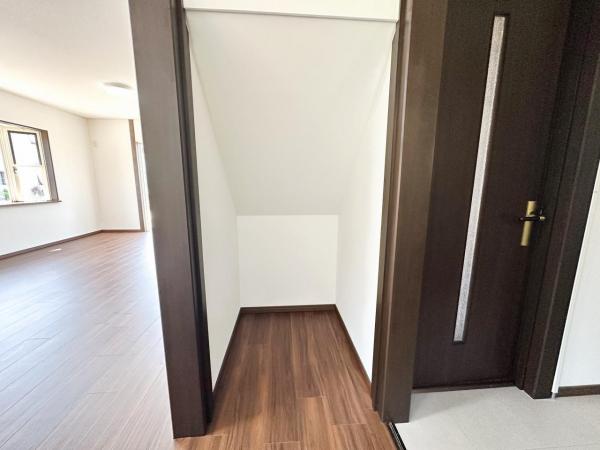 中古戸建 燕市吉田春日町13-12 JR越後線吉田駅 1,798万円