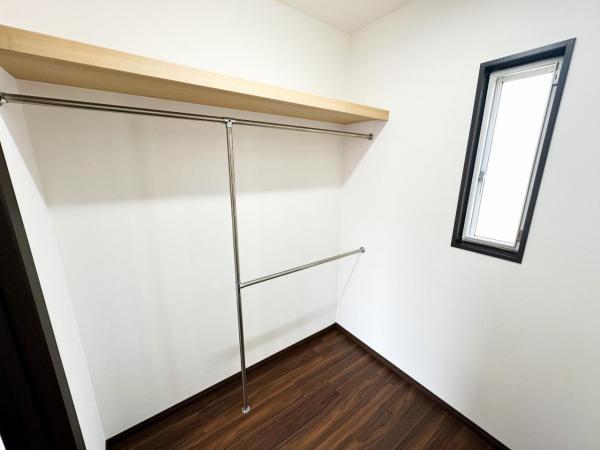 中古戸建 燕市吉田春日町13-12 JR越後線吉田駅 1,798万円