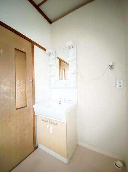 中古戸建 新潟市西区善久523-6 JR越後線小針駅 830万円