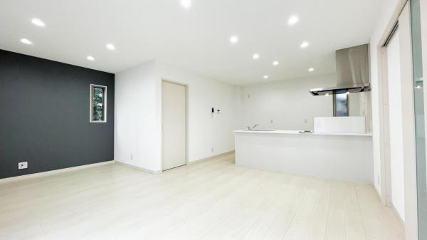 新築戸建 新潟市西区小針台6-8 JR越後線小針駅 2,820万円