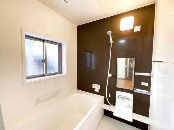 アパート 新潟市西区大学南2丁目12-21 JR越後線内野駅 1,100万円