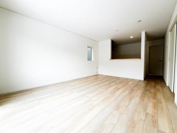 新築戸建 新潟市東区白銀１丁目16-13 JR白新線大形駅 2,980万円