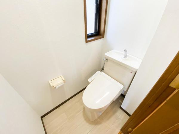 中古戸建 新潟市北区松浜本町4丁目11-15 JR白新線新崎駅 1,560万円