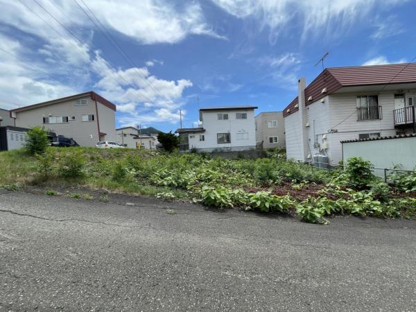 土地 札幌市南区藤野三条９丁目 札幌市南北線真駒内駅 398万円