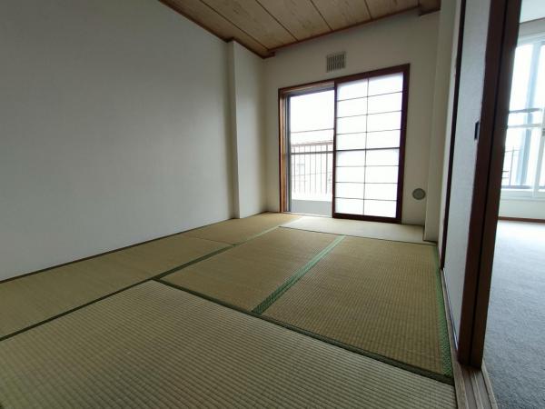 羊ヶ丘グランドハイツ 和室