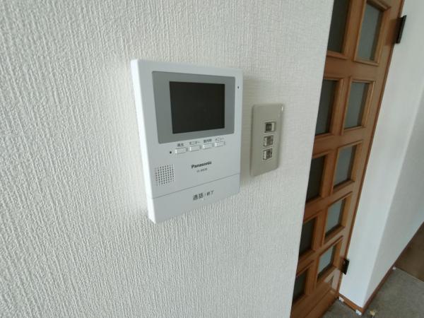 羊ヶ丘グランドハイツ TVモニター付きインターフォン