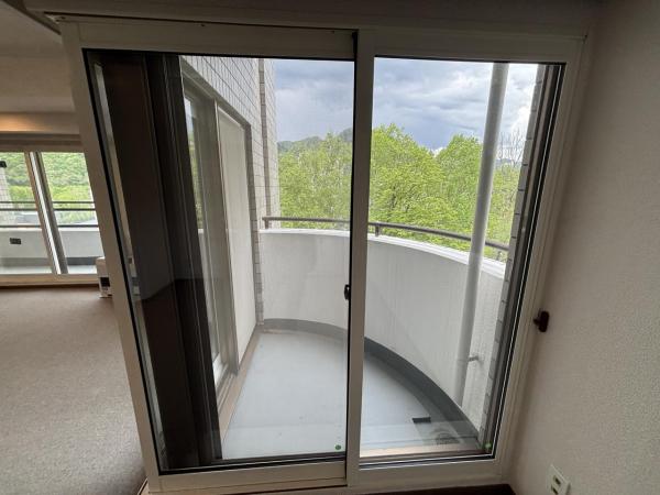 ライオンズマンション札幌定山渓弐番館 バルコニー 