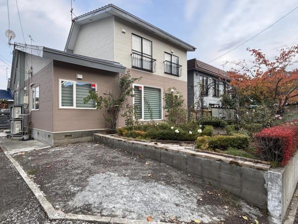 中古戸建 札幌市南区南沢三条４丁目 札幌市南北線真駒内駅 980万円