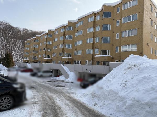 中古マンション 札幌市中央区宮の森一条１６丁目 札幌市東西線円山公園駅 690万円