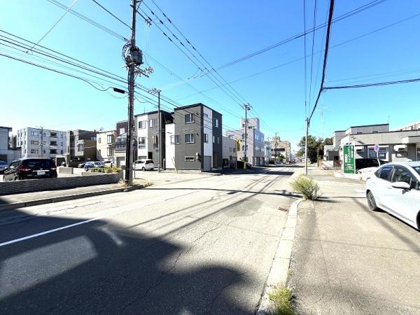 美園二条5丁目 前面道路含む現地写真 