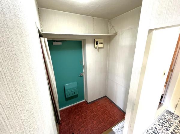 ハイツ平岸2号棟 玄関 