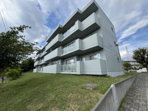 中古マンション 札幌市清田区北野五条４丁目1-6 札幌市東西線南郷１８丁目駅 990万円