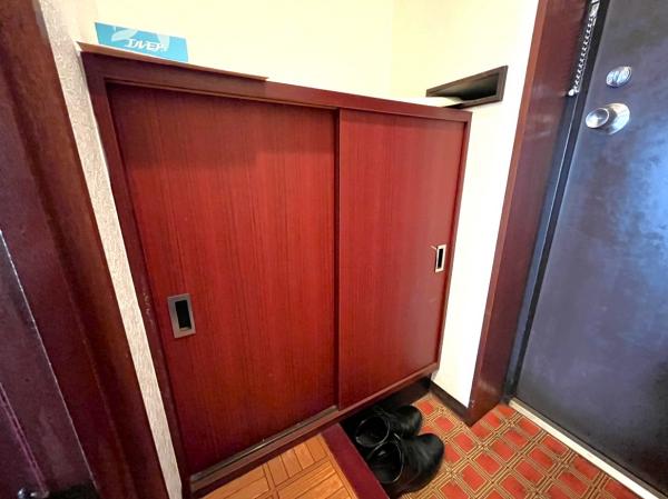 プレジデントハイム 収納 