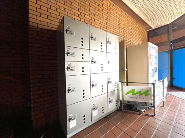 プレジデントハイム 宅配ボックス