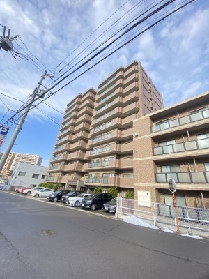 中古マンション 函館市本町5-27　 函館市電本線湯川線五稜郭公園前駅 1,598万円