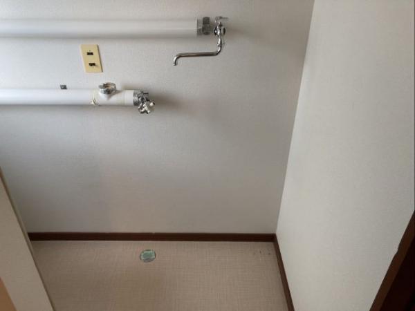 西１６条南４丁目 