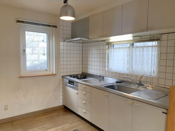 南沢3条2丁目中古戸建 キッチン 