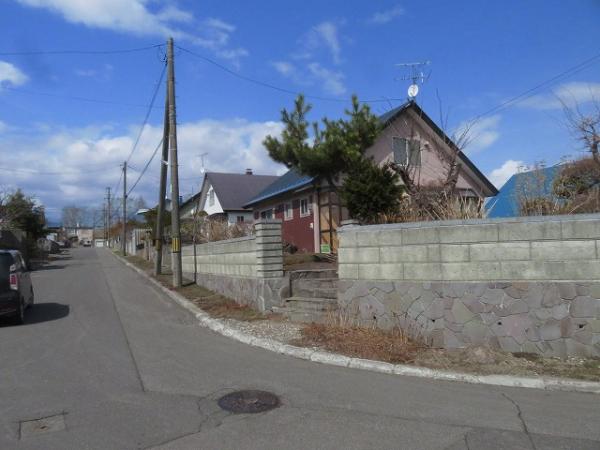 中古戸建 北広島市高台町３丁目6-9 JR千歳線北広島駅 900万円