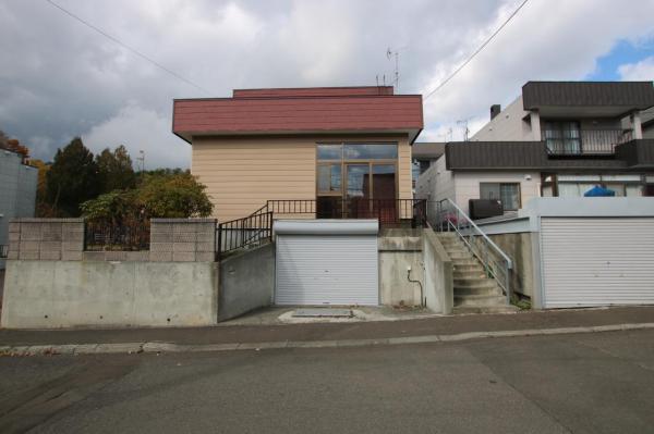 中古戸建 札幌市南区南沢六条４丁目 札幌市南北線真駒内駅 890万円