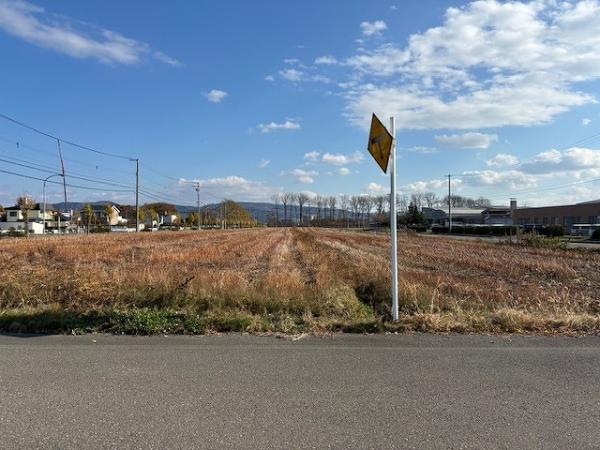 土地 夕張郡長沼町南町２丁目452-8、452-9、452-13 JR千歳線北広島駅 890万円