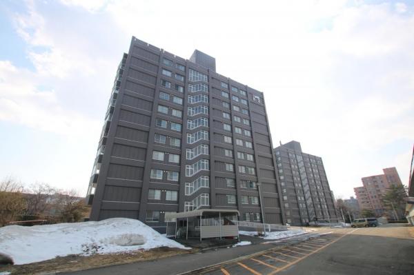 中古マンション 札幌市南区真駒内緑町３丁目 札幌市南北線真駒内駅 1,270万円