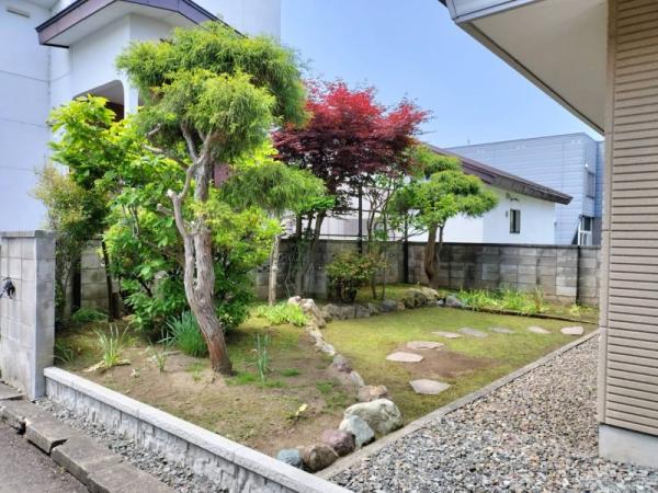 東光2条9丁目　中古戸建 庭 