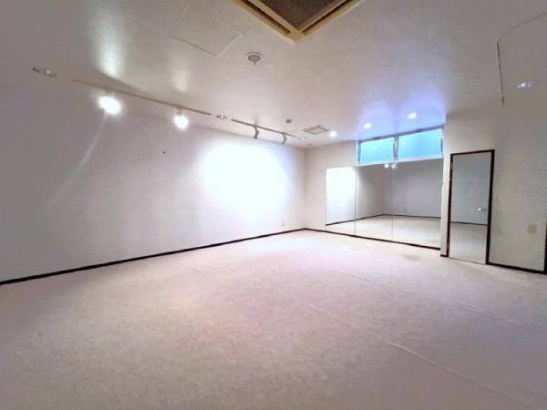 ニューヨークテラスビル リビング 