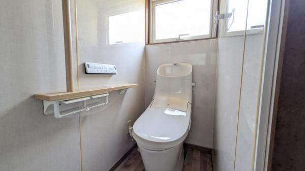 沢町自然に囲まれた一戸建て 洗面台・洗面所 