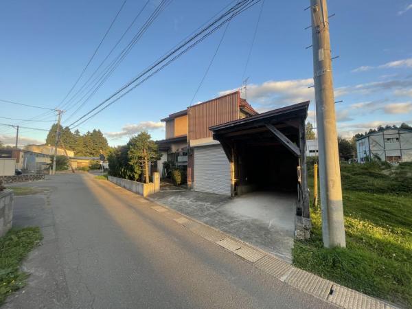 土地 青森市大字幸畑字谷脇 青い森鉄道東青森駅 277万円