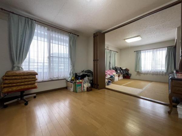 虹ヶ丘１丁目　売家 洋室