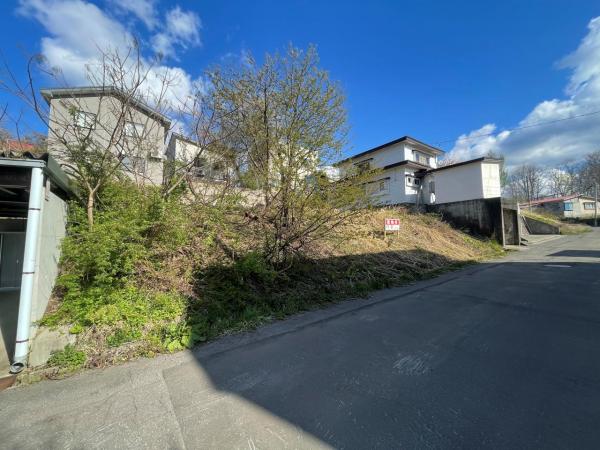 土地 青森市大字新城字平岡 JR奥羽本線津軽新城駅 100万円