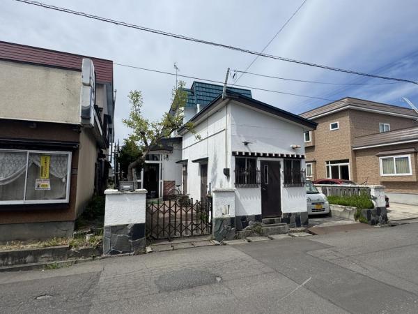土地 青森市富田1丁目10-6 青い森鉄道青森駅 900万円