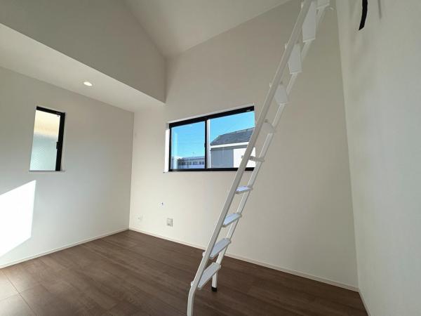 練馬区西大泉４丁目新築分譲住宅 リビング以外の居室 