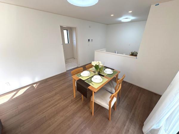 練馬区西大泉４丁目新築分譲住宅 リビング 