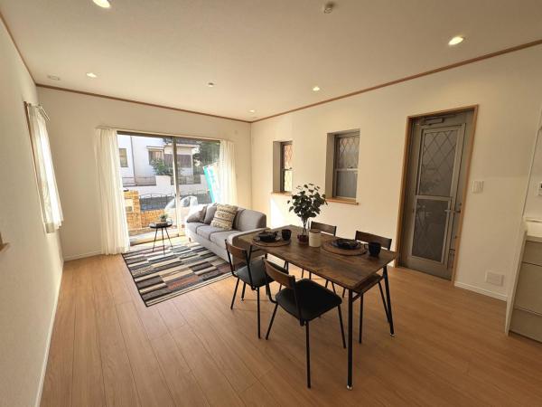 練馬区西大泉１丁目中古戸建 リビング 