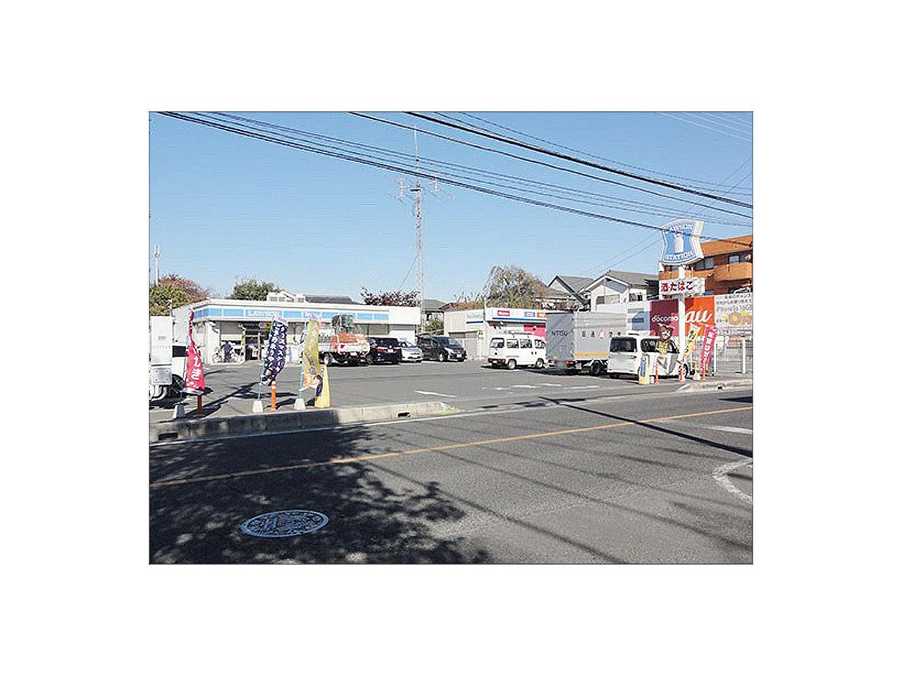 ローソン 所沢下安松店