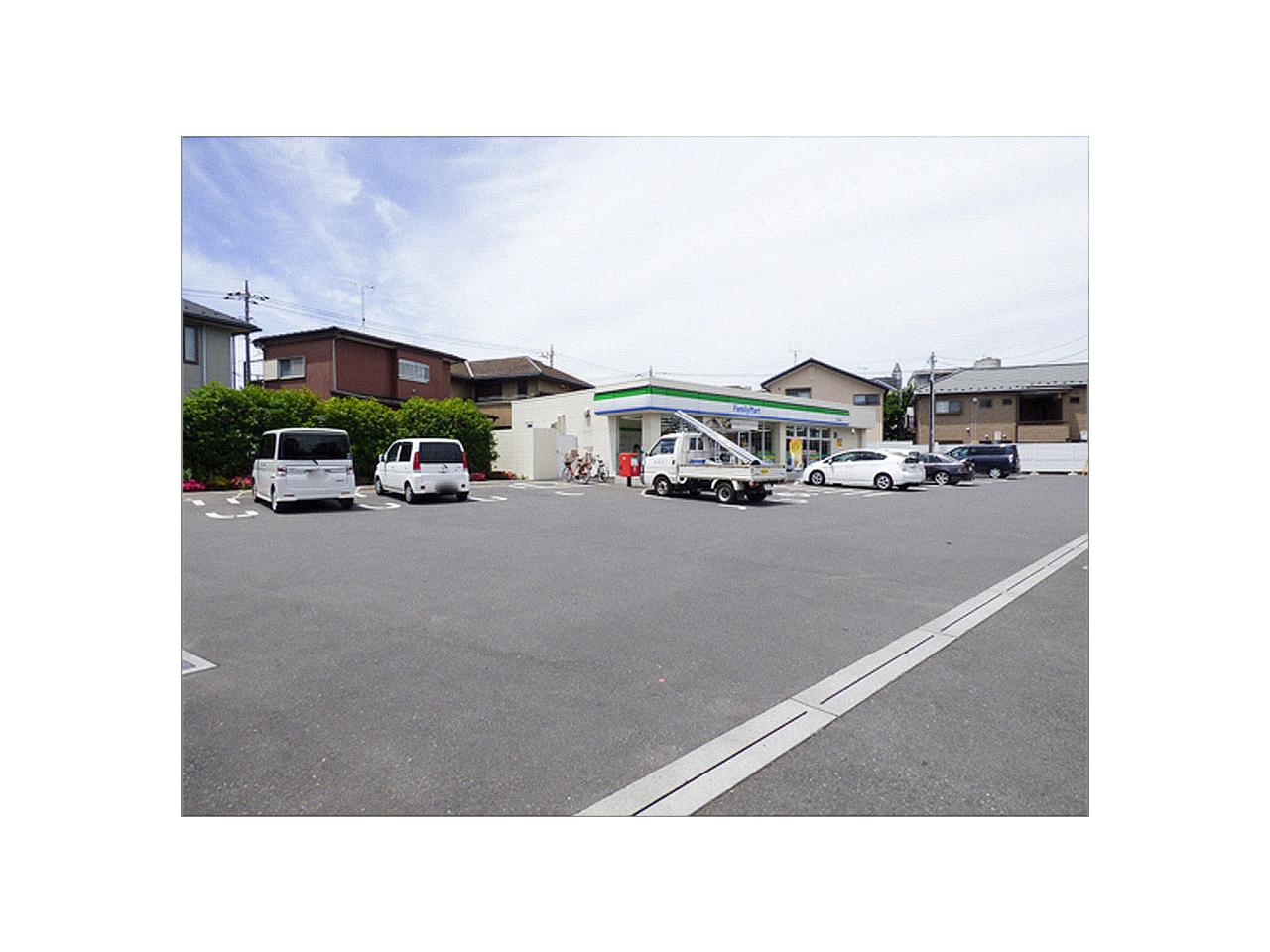 ファミリーマート 所沢旭町店