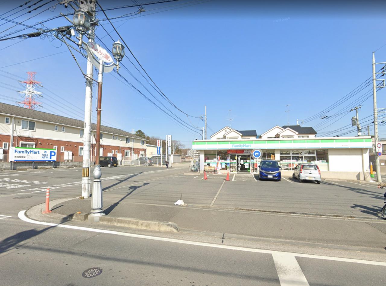 ファミリーマート 狭山台南店
