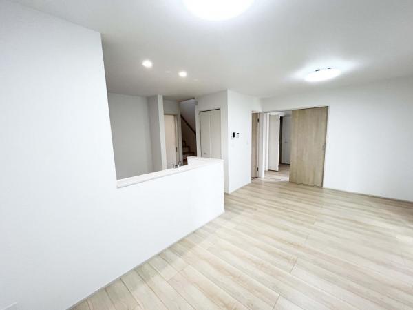 狭山市富士見2丁目13期　新築分譲住宅全1棟 リビング 