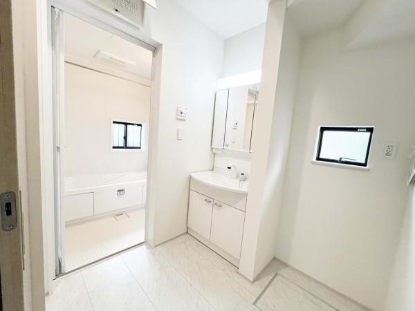 狭山市富士見2丁目13期　新築分譲住宅全1棟 洗面台・洗面所 