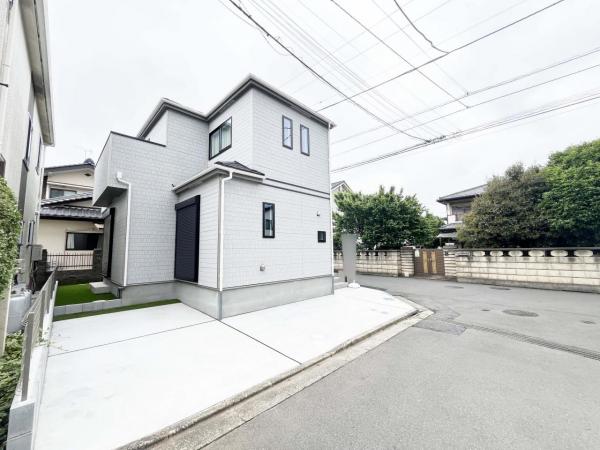 狭山市富士見2丁目13期　新築分譲住宅全1棟 前面道路含む現地写真 
