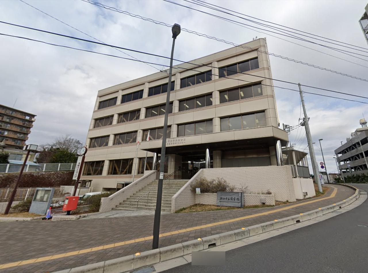 狭山市立中央図書館