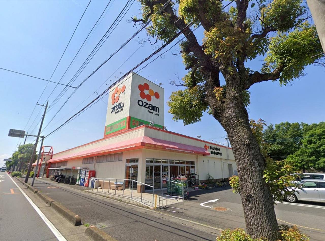 オザム 中富店