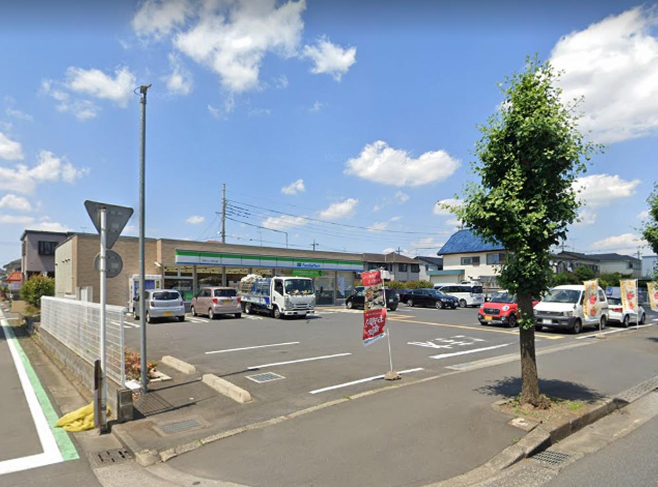 ファミリーマート 所沢ニュータウン店