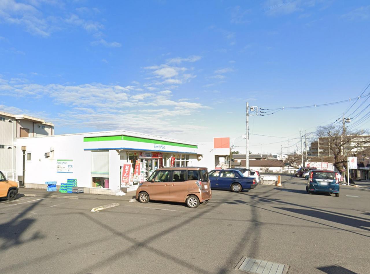 ファミリーマート 所沢小手指南店