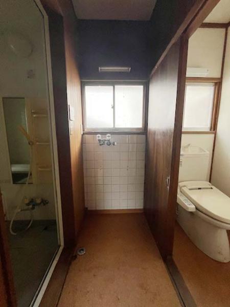 中古戸建 横浜市南区永田北２丁目 京急本線井土ヶ谷駅 680万円