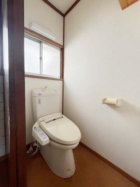 中古戸建 横浜市南区永田北２丁目 京急本線井土ヶ谷駅 680万円
